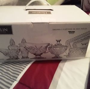 Dublin Collection Eight Piece Hostess Set Brand Ne